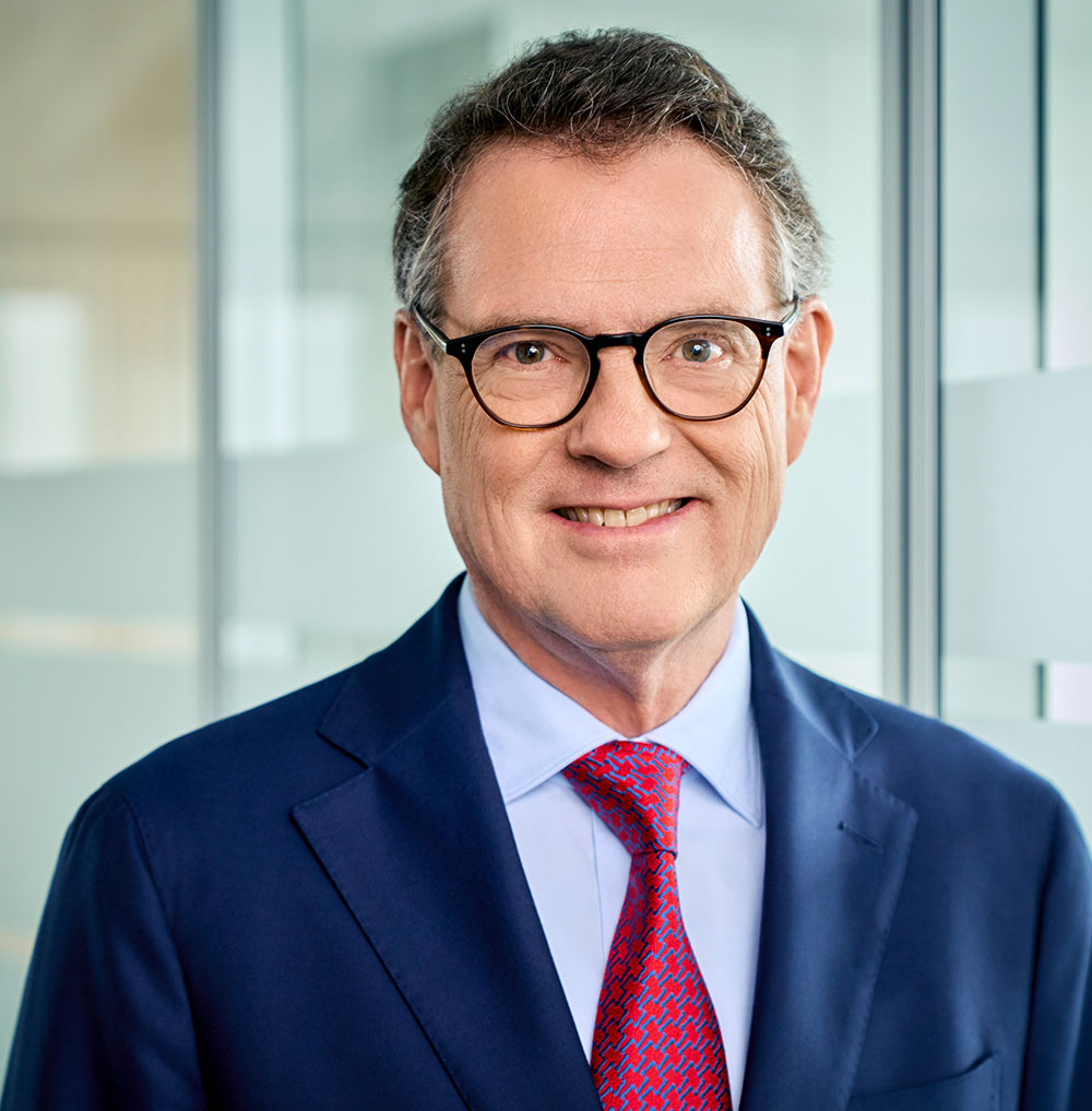 Dr. Christoph Trah